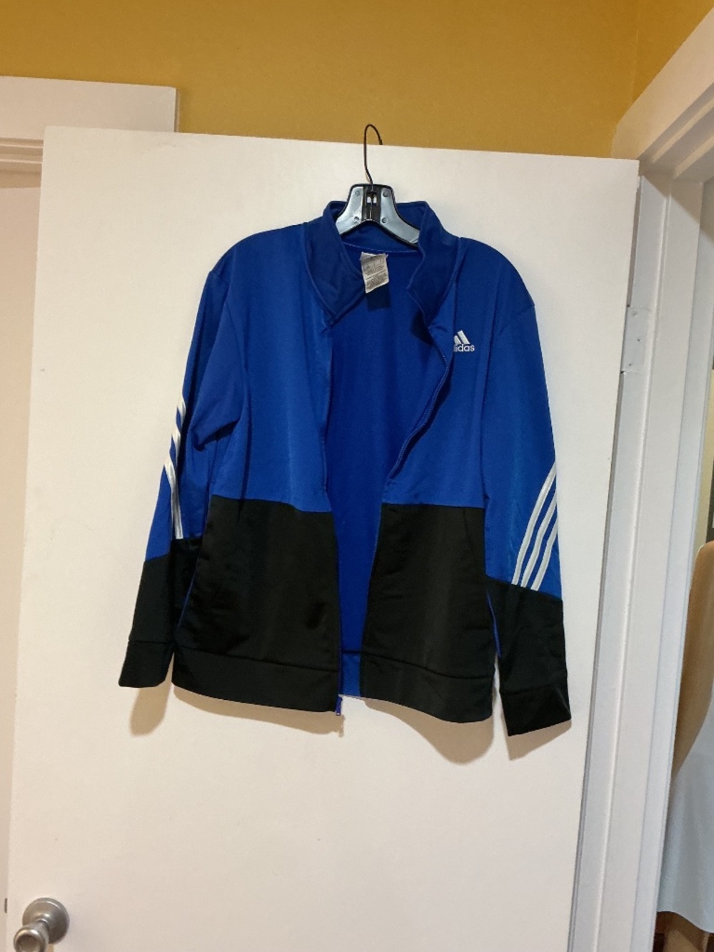 Boys Adidas Light Sporty Jacket L - Picture 2 of 6